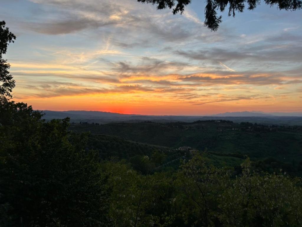 Casa Di Coraggio Volterra Exterior foto